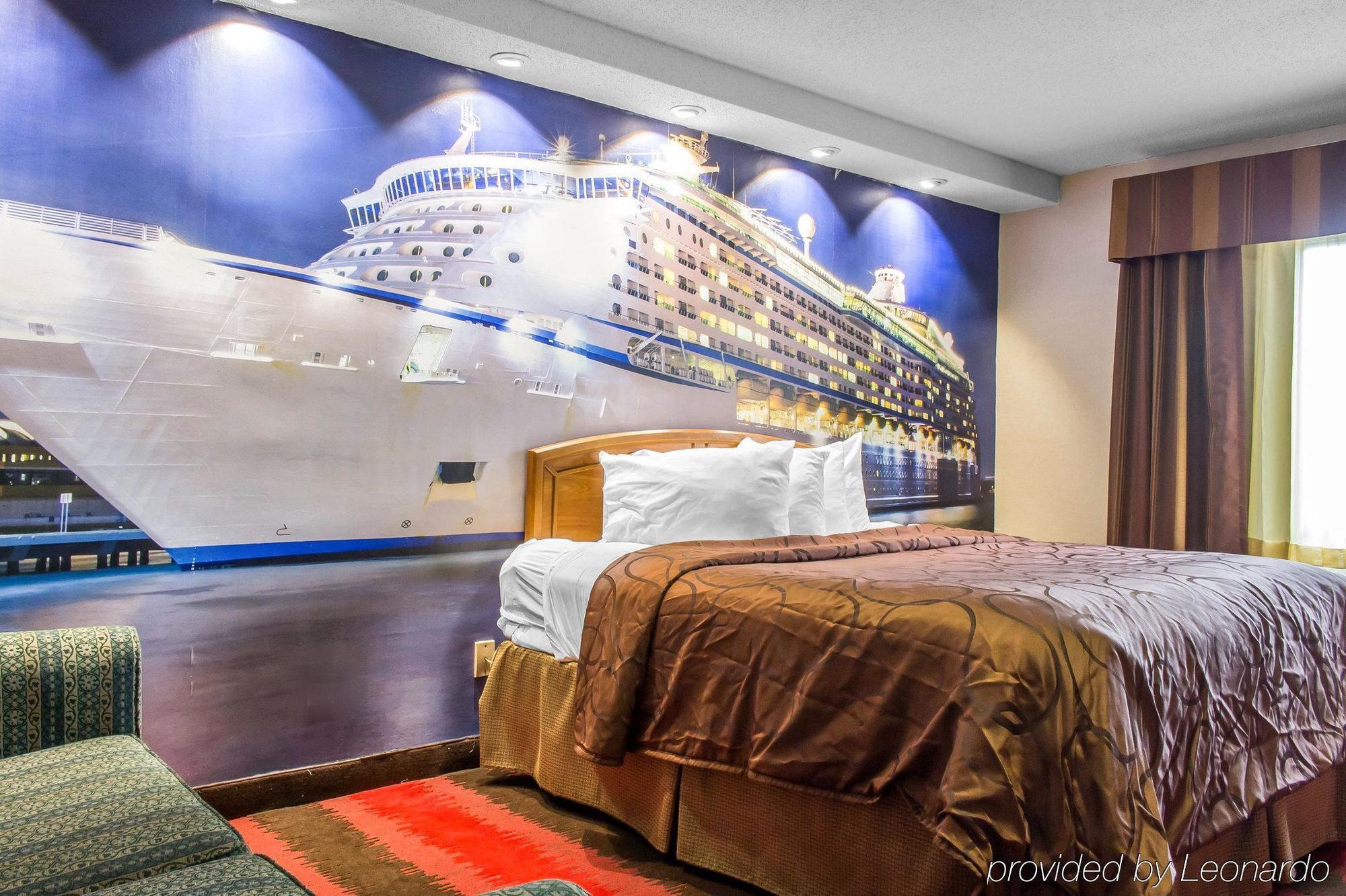 Rodeway Inn Capri Литтл-Ферри Экстерьер фото